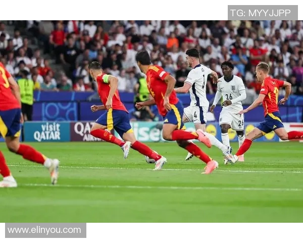 欧洲足球三大球星的传奇与成就解析:谁是足坛的真正王者 欧洲足球三大球星的传奇与成就解析:谁是足坛的真正王者